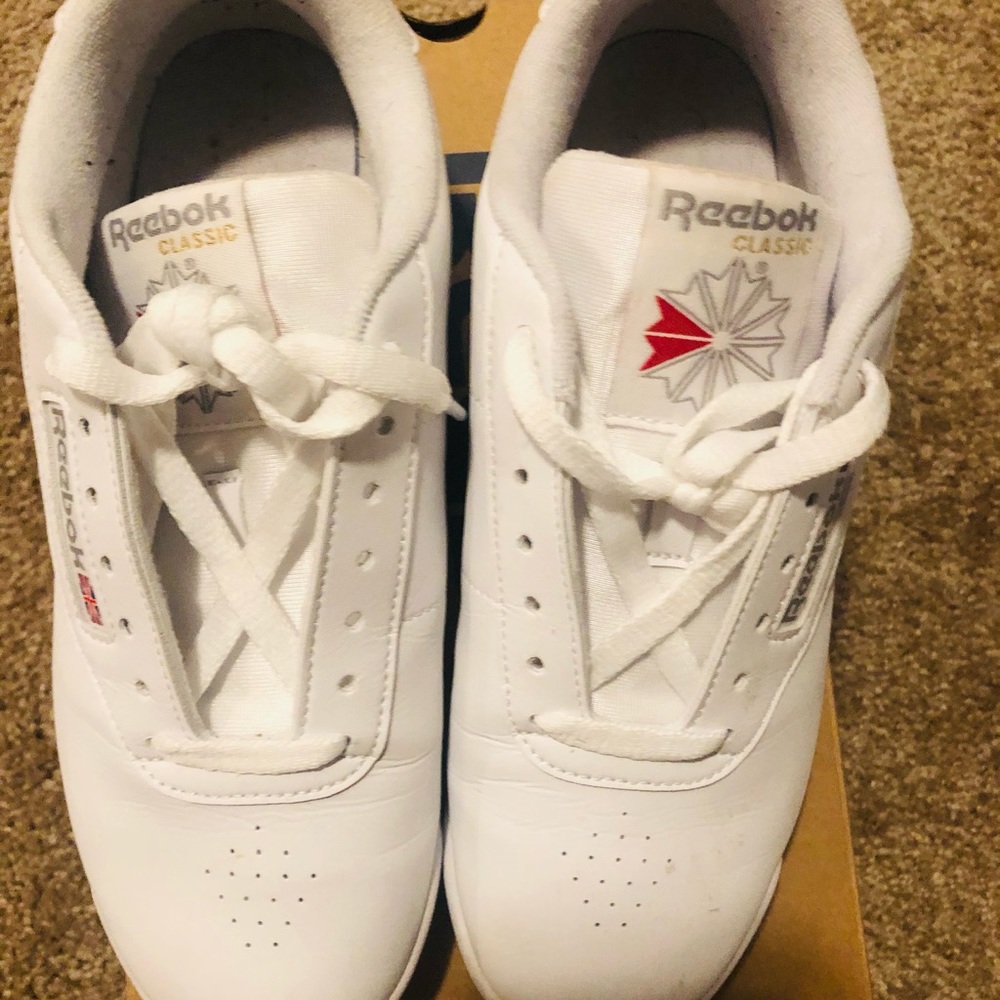 Used white Reebok Classics